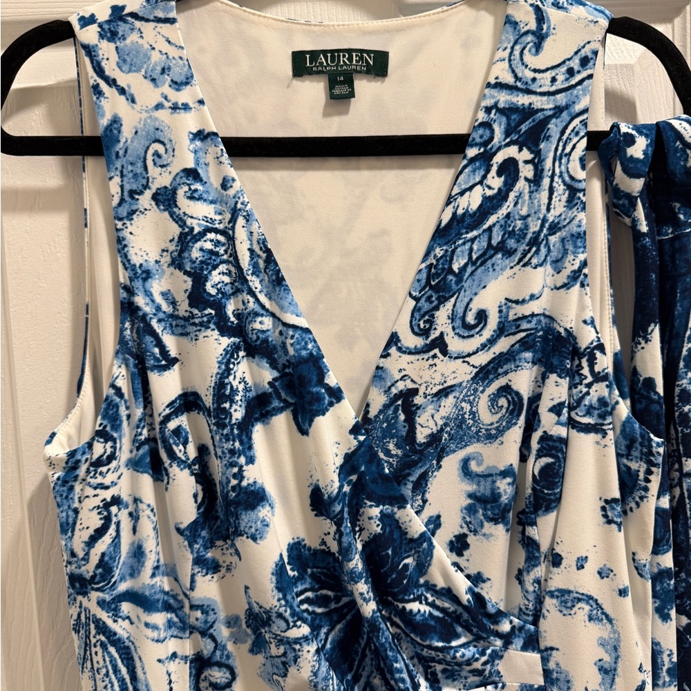 Ralph Lauren Elegant Blue and White Paisley Dress with Wrap - Picture 2 of 5